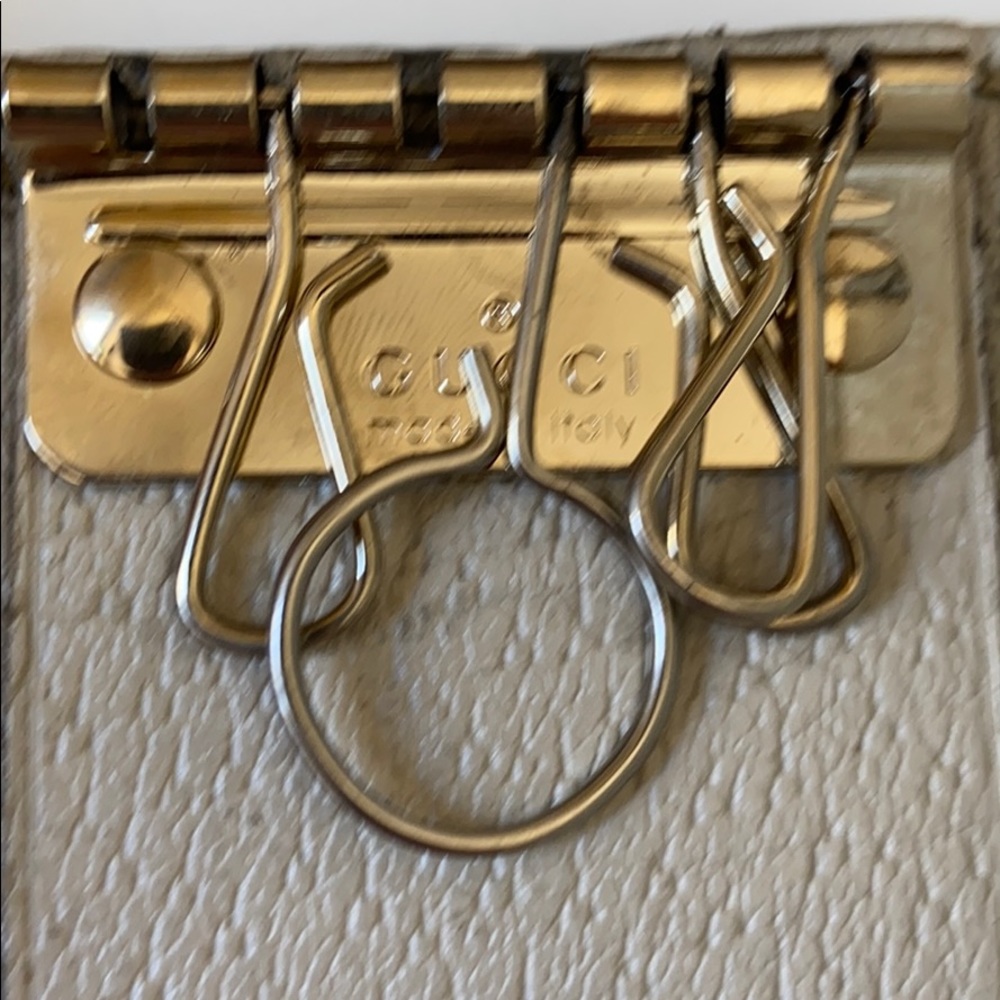 Authentic Gucci Key Wallet - Picture 4 of 8